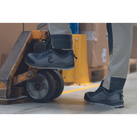 Cerva ZURRUM MF ESD S1P SRC Bezpečnostná obuv