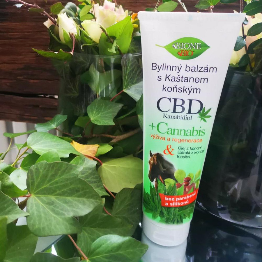 Bione Cosmetics BIO CBD + CANNABIS Konský bylinný balzam 300 ml