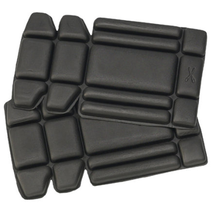 ISSA LINE Kolenačky