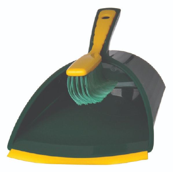 Cedric Lopatka + metlička s ohnutými štetinami